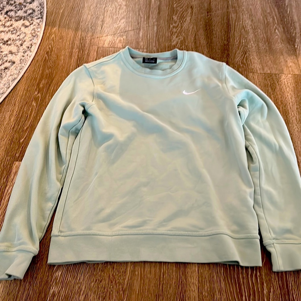 Men’s Nike medium crewneck - mint green